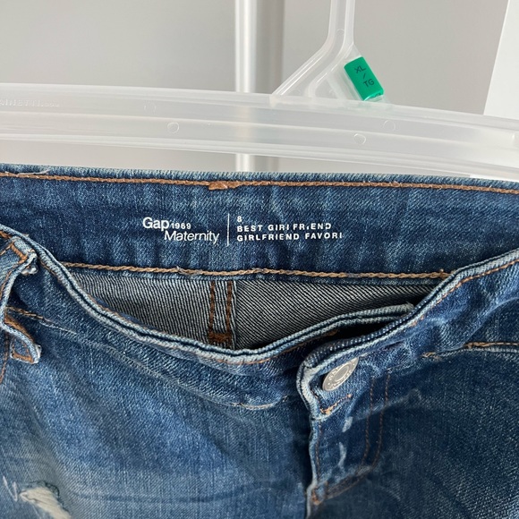 Gap maternity jeans size 8 - Picture 3 of 3